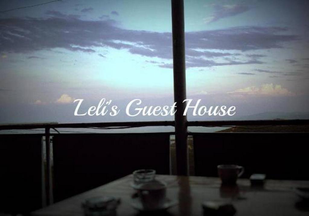 Lelis Guest House Sighnaghi Eksteriør billede